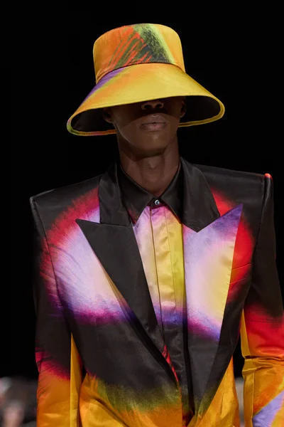 Look 104